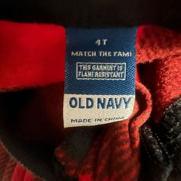 Old Navy Buffalo Plaid Footie Pajamas Size 4 T - Picture 6 of 6